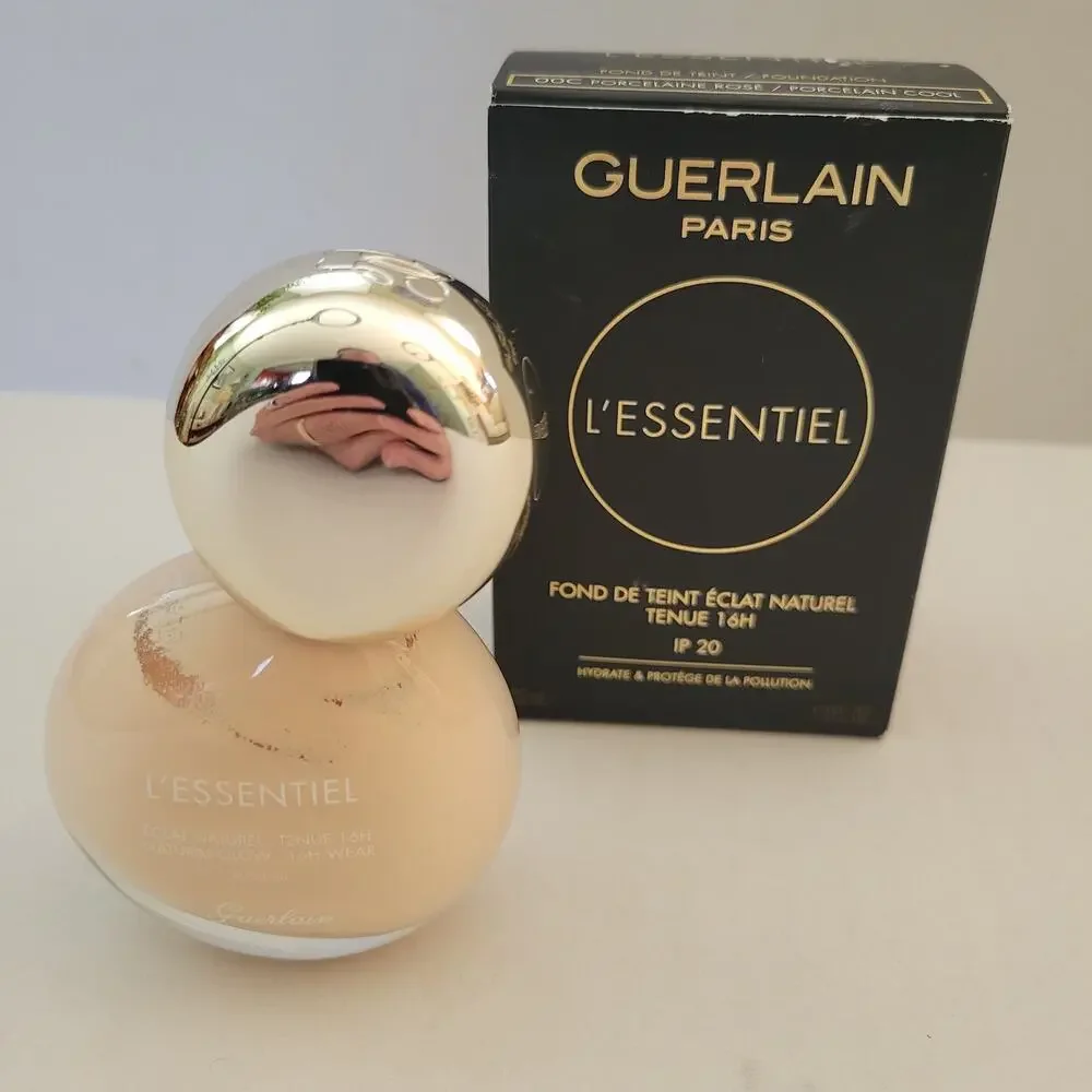 Guerlain Paris L'Essentiel Natural Glow Foundation 16H Wear SPF20 30ml 1 oz.